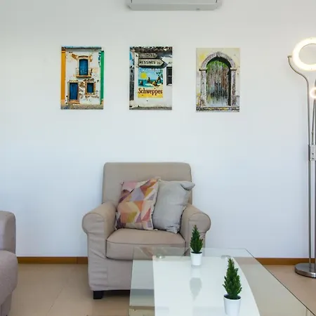 Terrace Apartment By Stay-Ici, Algarve Holiday Rental Lägenhet *