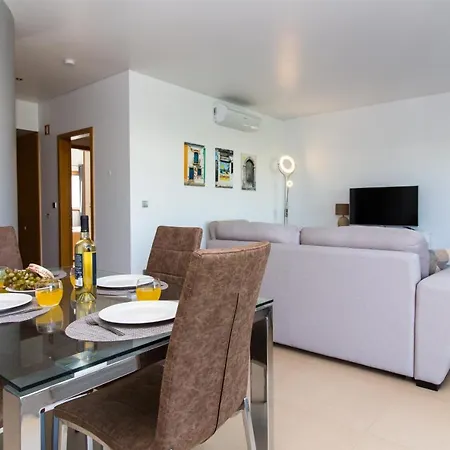 Terrace Apartment By Stay-Ici, Algarve Holiday Rental Lägenhet